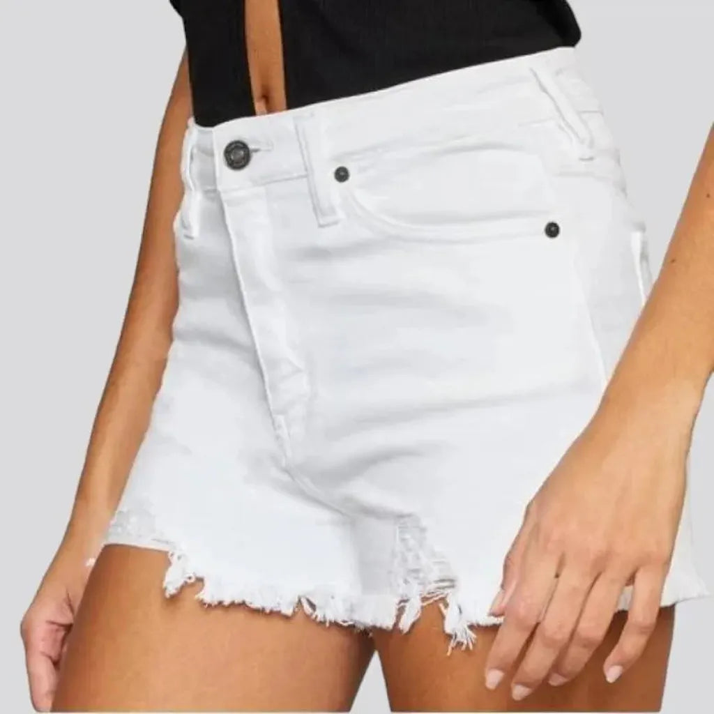 Grunge distressed denim shorts for ladies