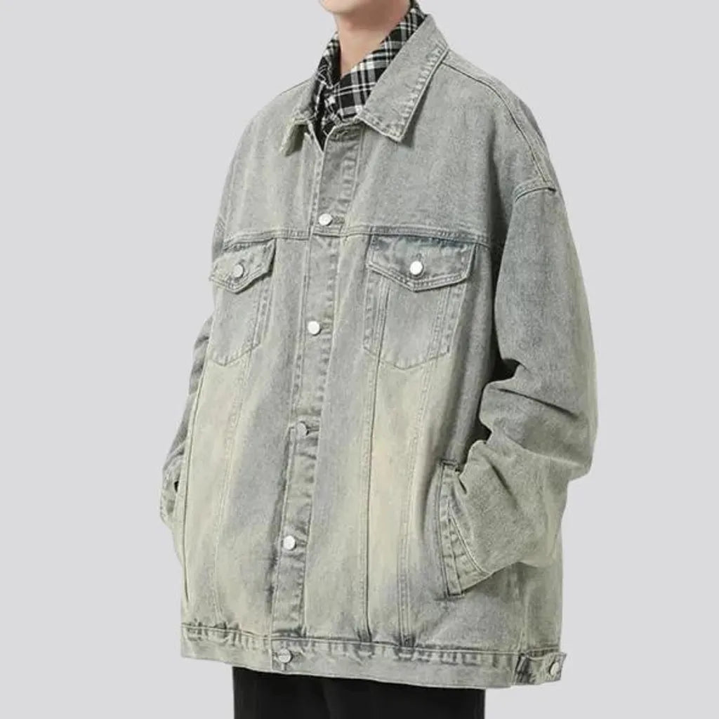 Fashionable regular fit 90s men's jean jacket