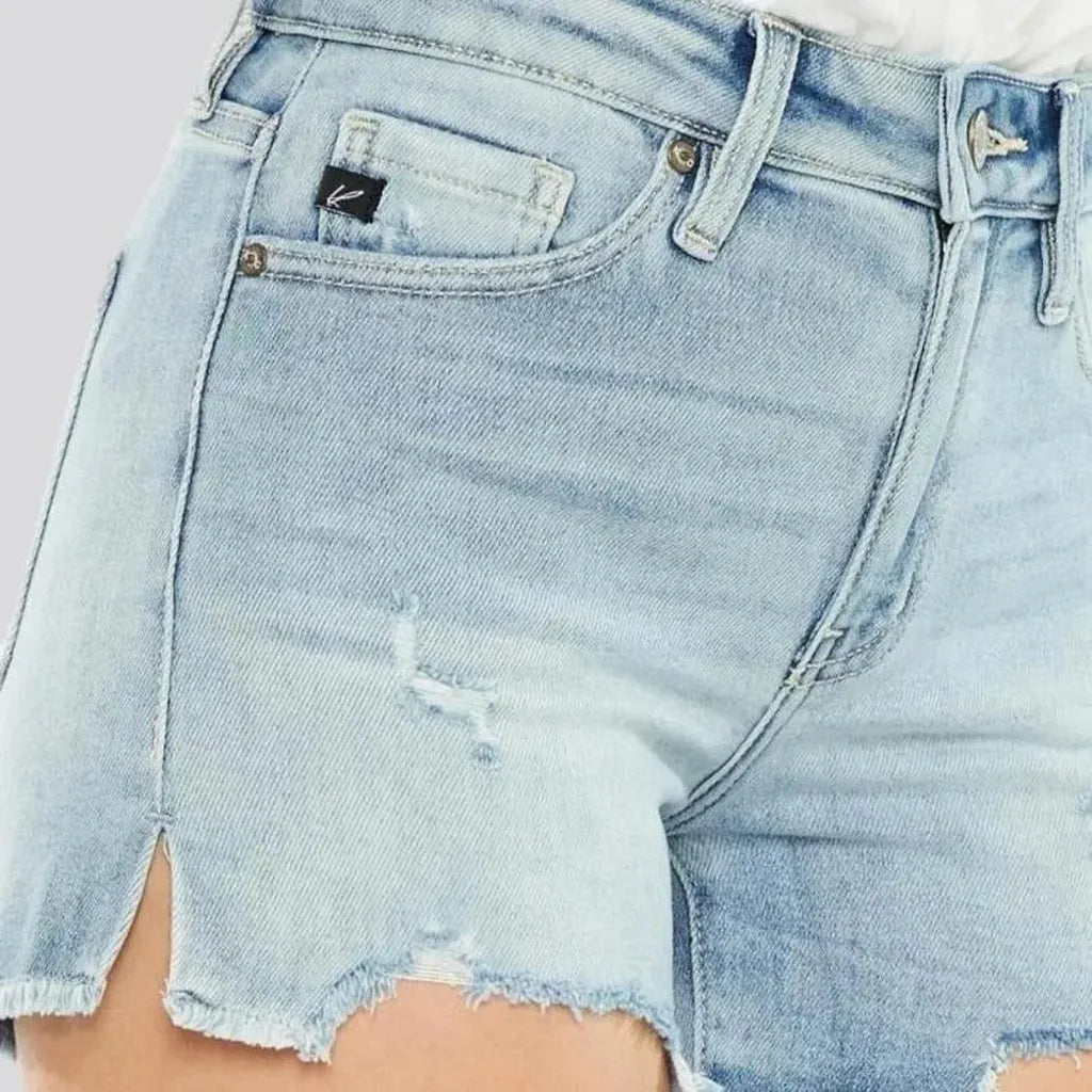 Straight tall-waisted jean shorts for ladies