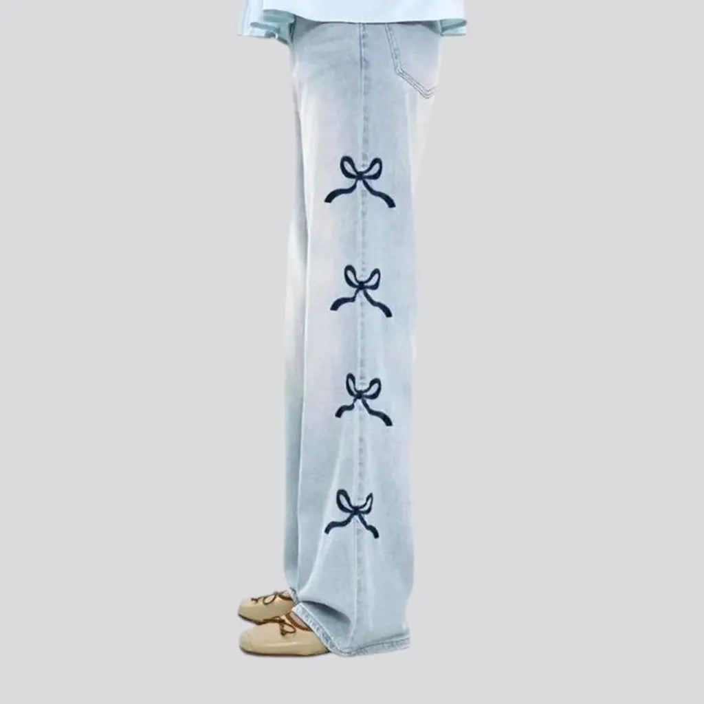 Women's embroidered jeans