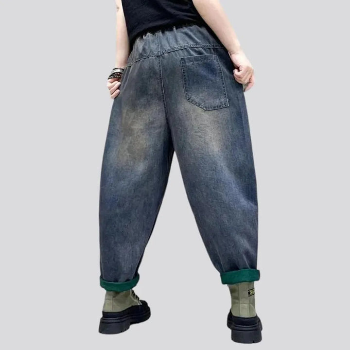 Distressed vintage denim pants
 for women