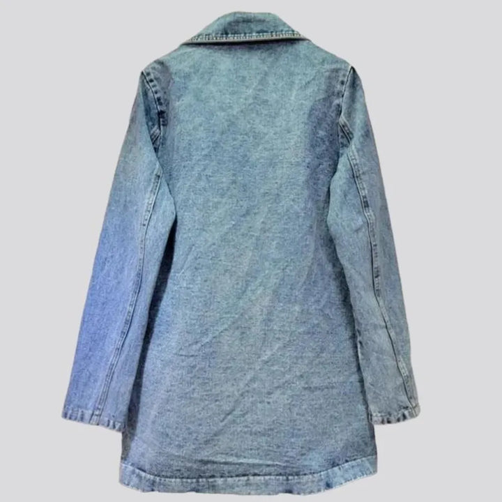 Light-wash women's denim blazer