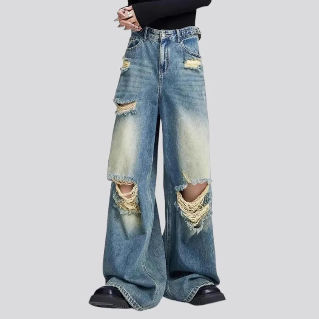 Sanded vintage jeans
 for ladies