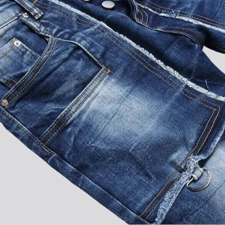 Damaged men's mid-waisted jeans