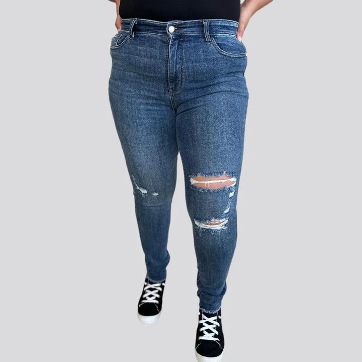 Grunge dark-wash jeans for ladies