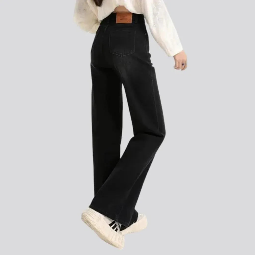 High-rise stylish jeans for women