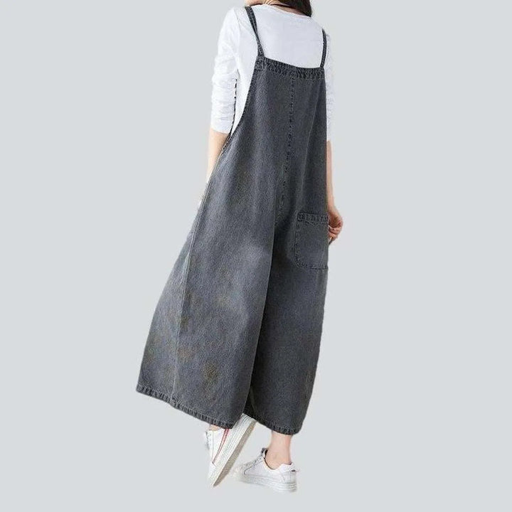 Trendy women's denim dungaree