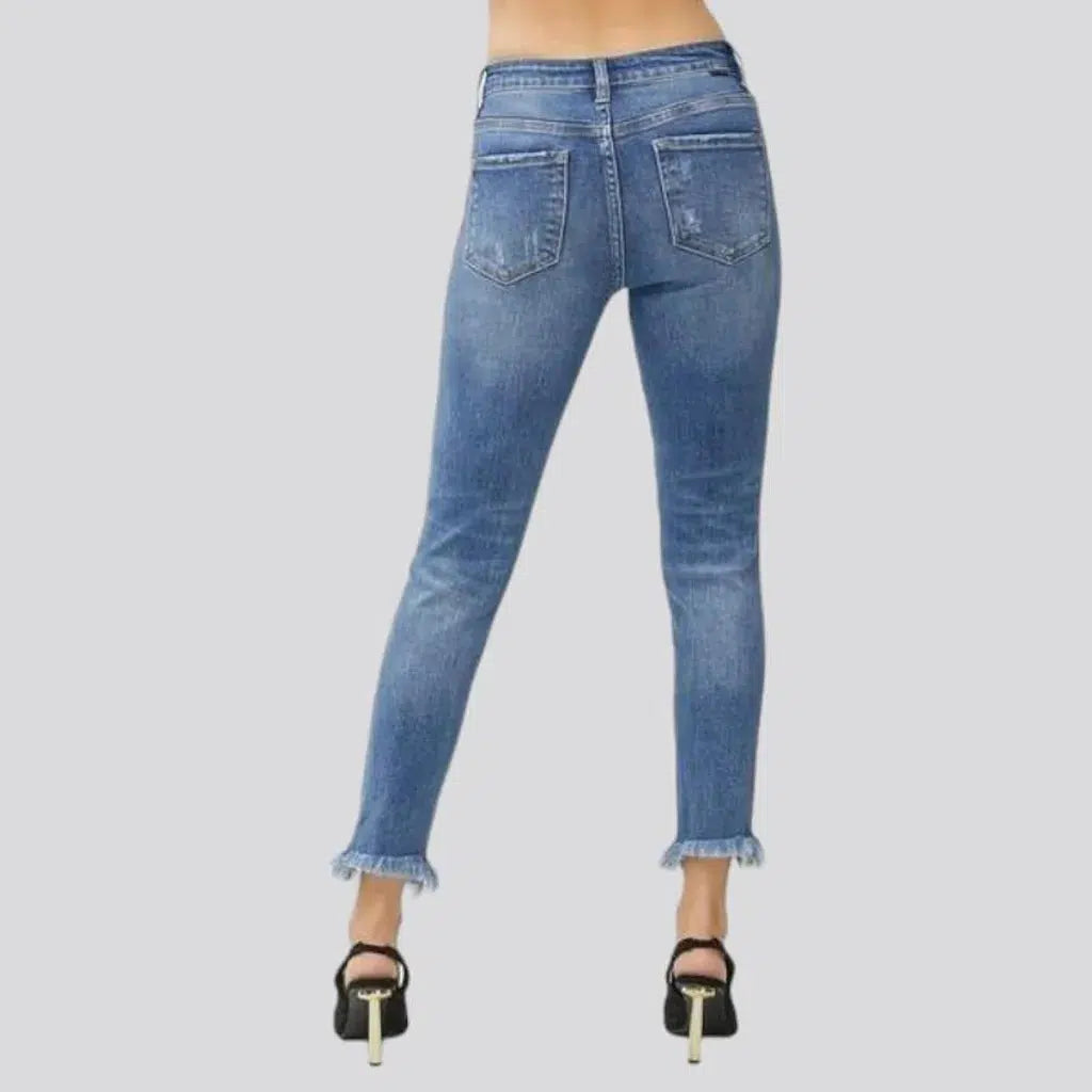 Women's ankle-length jeans