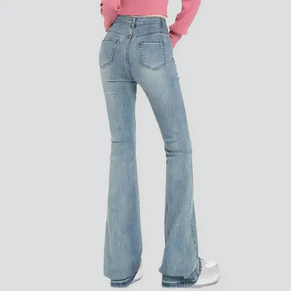 Bootcut sanded jeans
 for ladies