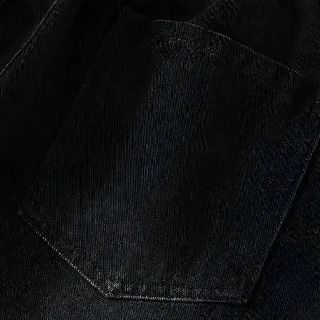 Polished men's aged jeans