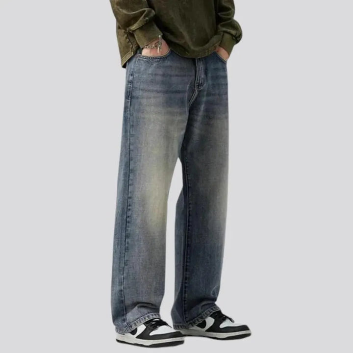 90s style whiskered baggy jeans for men