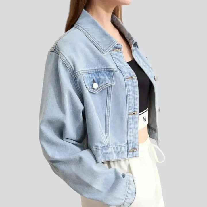 Chic denim jacket for women