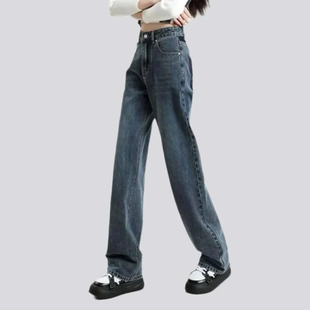 Patched back pocket women's jeans