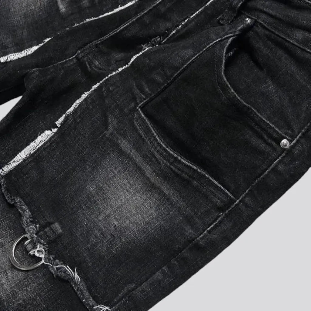 Damaged men's mid-waisted jeans