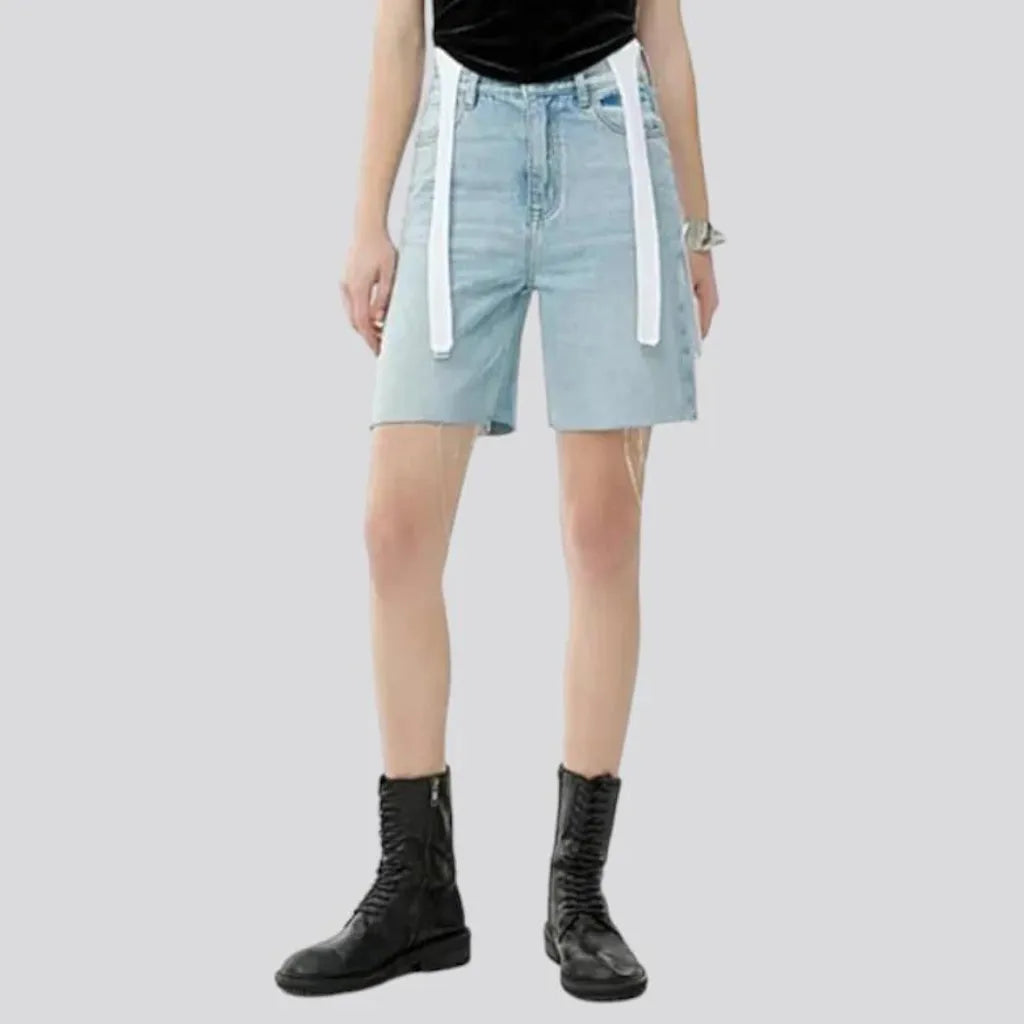 Light wash light-wash denim shorts for women