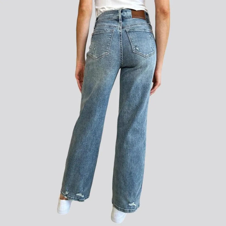 Sanded stonewashed jeans
 for women