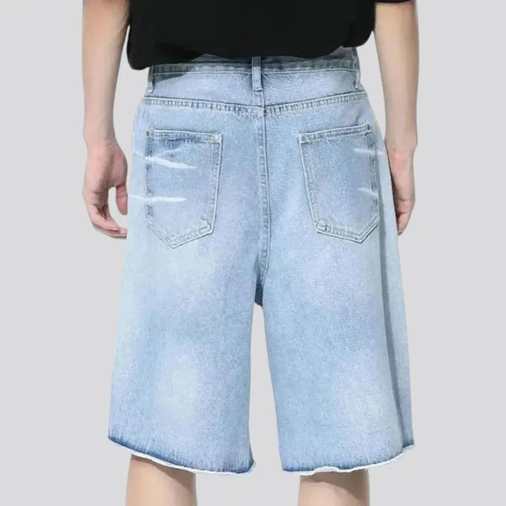 Casual light wash jean shorts for men