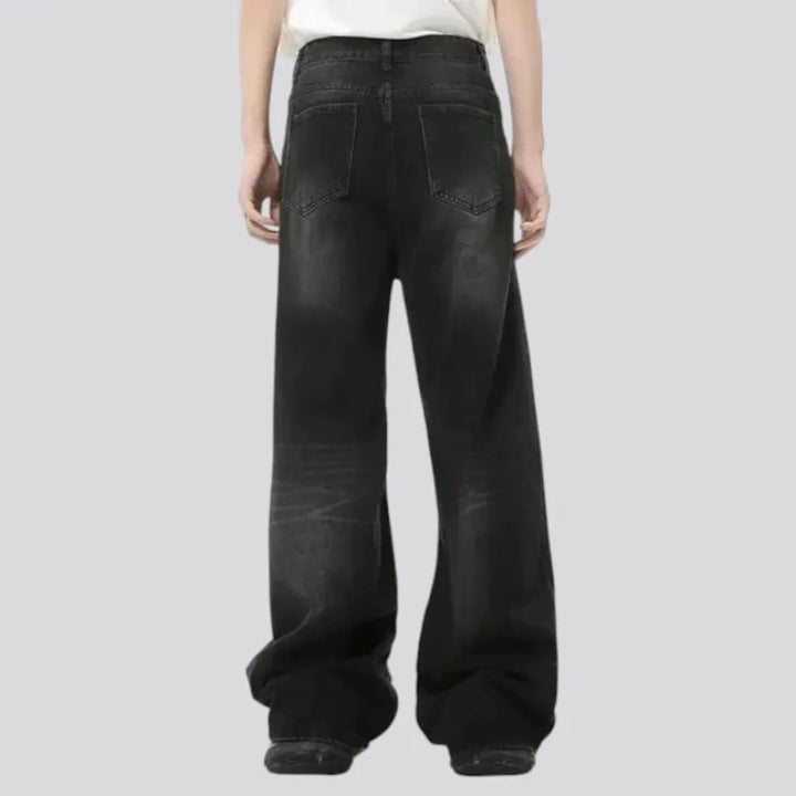 Mid rise fashionable men's jeans