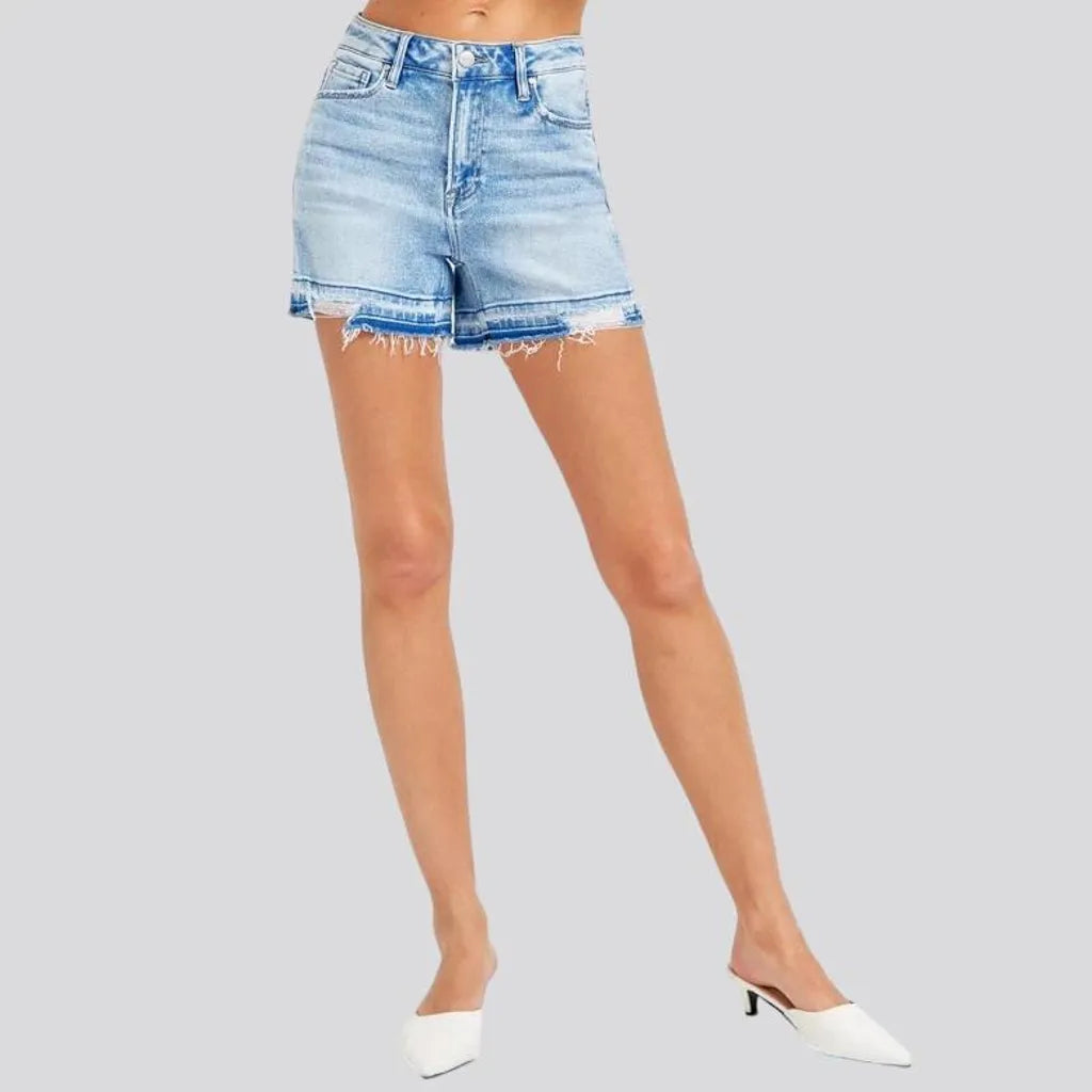 Straight mid-waist women's jean shorts
