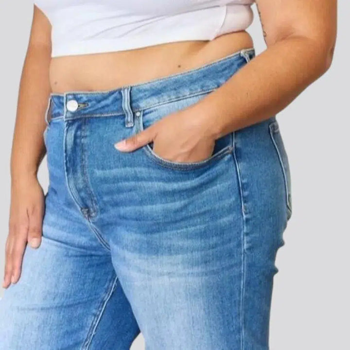 Women's plus-size jeans