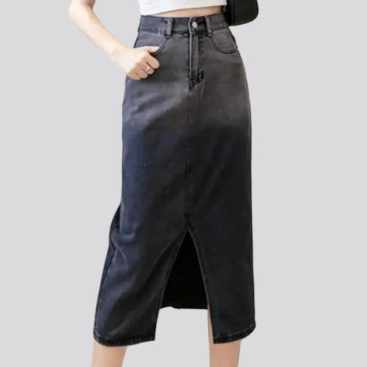 Black front-slit women's denim skirt