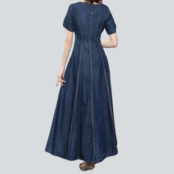 Embroidered bell-shaped jean dress