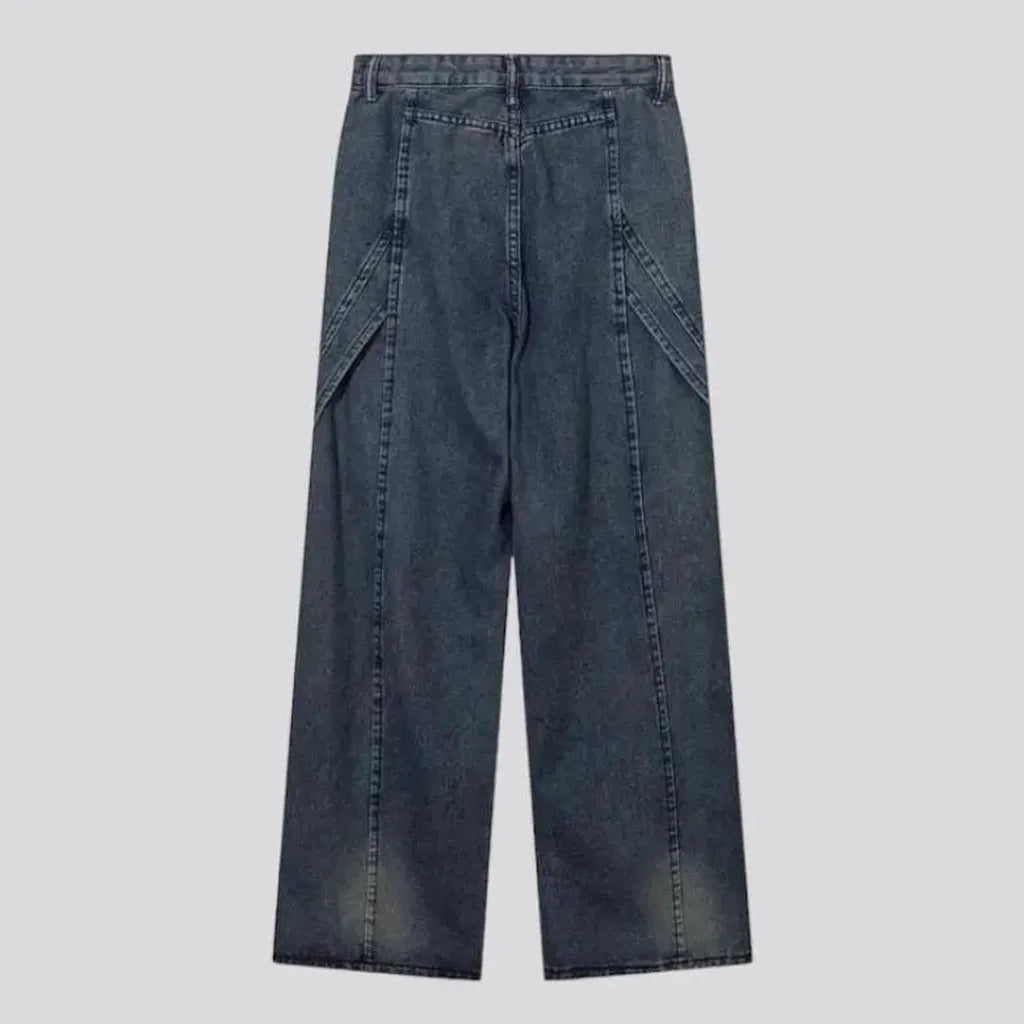 Medium-wash diagonal-stitching jeans