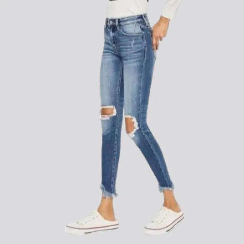 Skinny women's raw-hem jeans