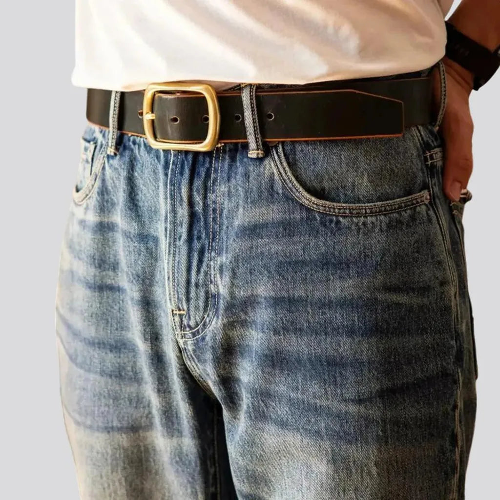 Mid rise tapered men's jeans