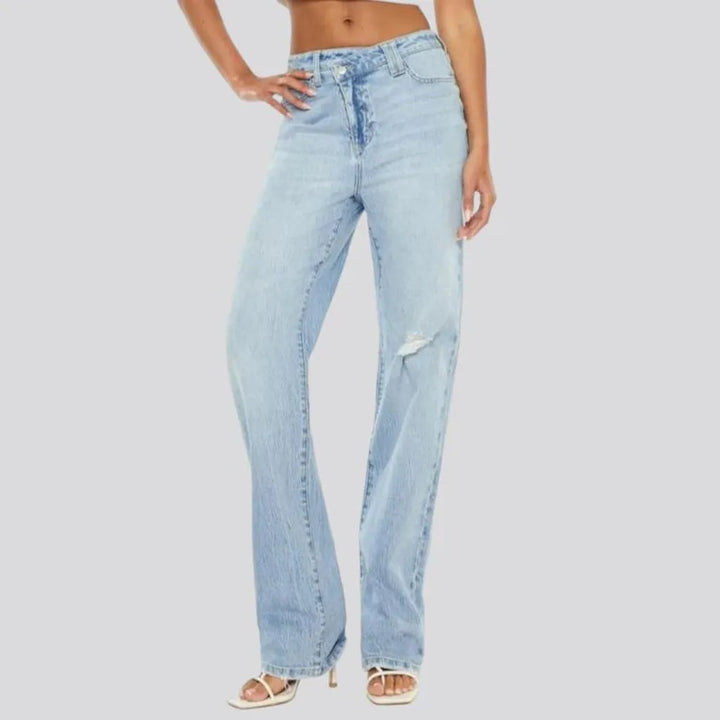 Sanded women's grunge jeans