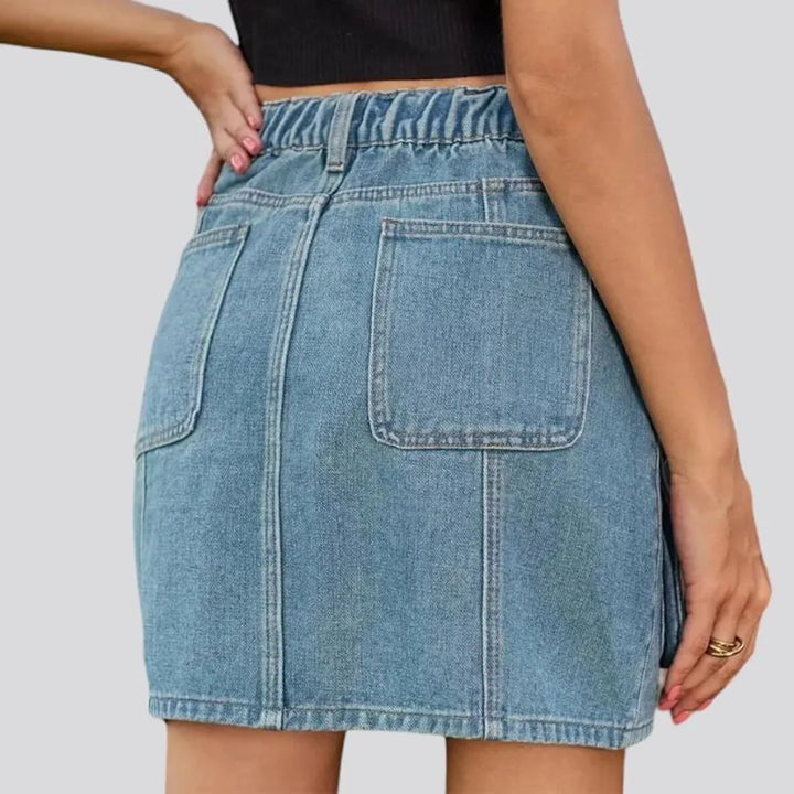 Light-wash mini denim skirt
 for women