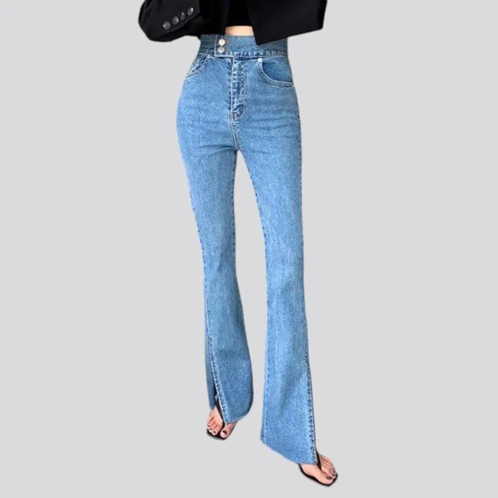 Light-wash bootcut jeans
 for women