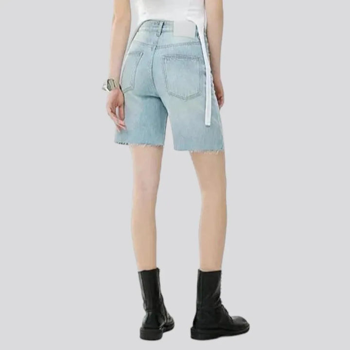 Light wash light-wash denim shorts for women