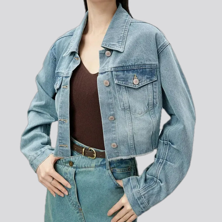 Light stonewashed cropped women's denim jacket