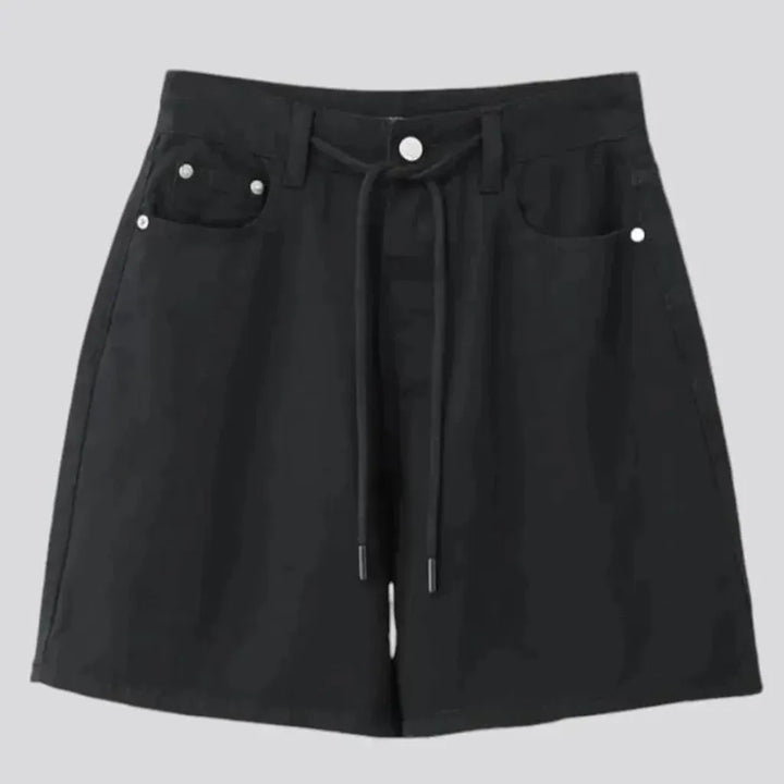 Chic denim shorts for women