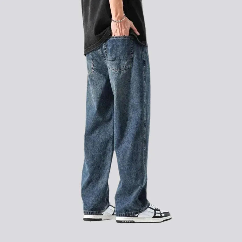 Mid-waist men's vintage jeans