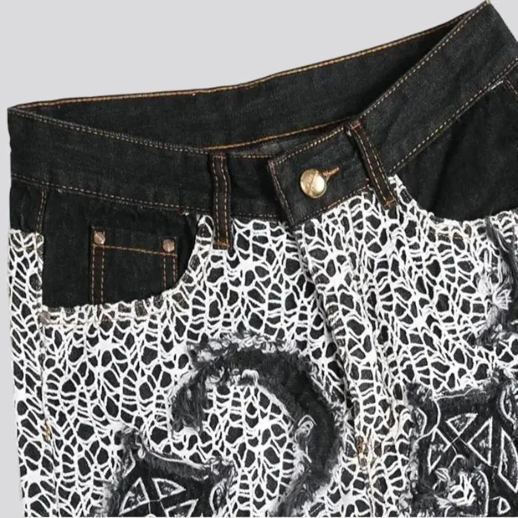 Ornamented men's mid-rise jeans