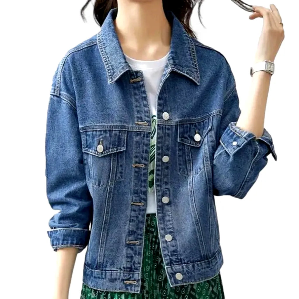 90s medium-wash women's jeans jacket