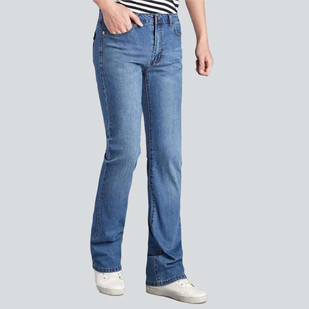 Fashionable boot cut men's jeans