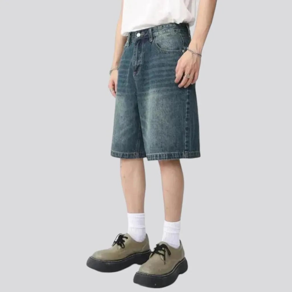 Sanded men's jeans shorts