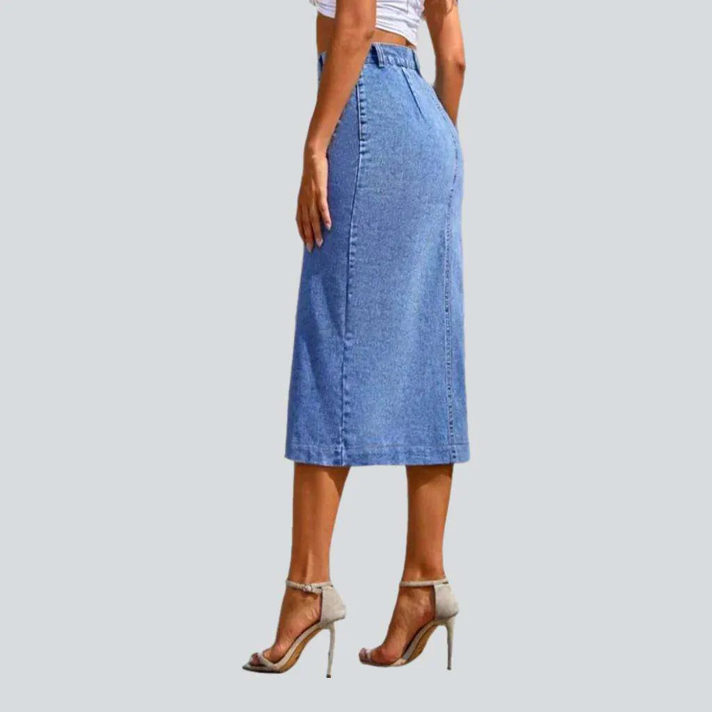 Elegant buttoned women's deniim skirt