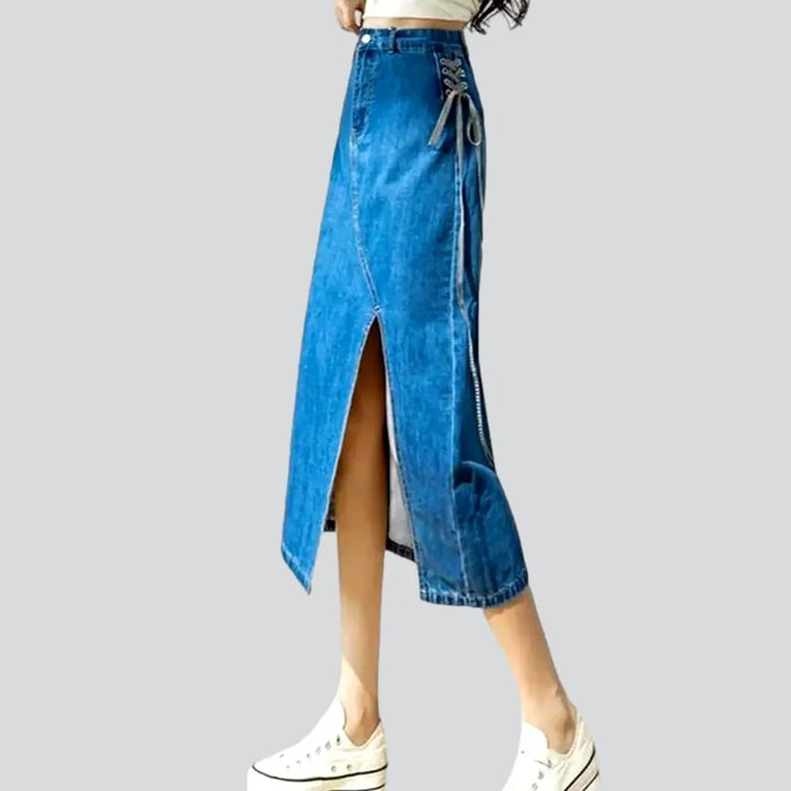 Medium-wash 90s jean skirt
 for women