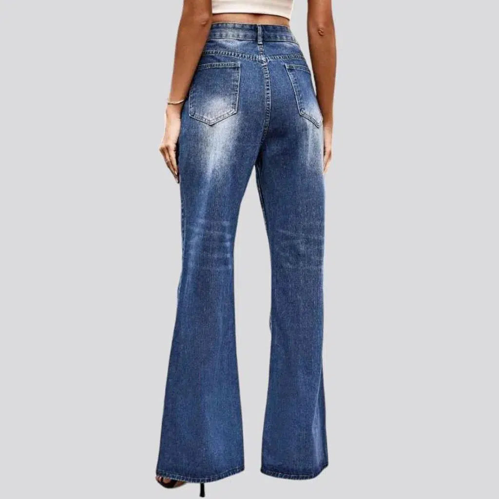 Flared street jeans
 for ladies