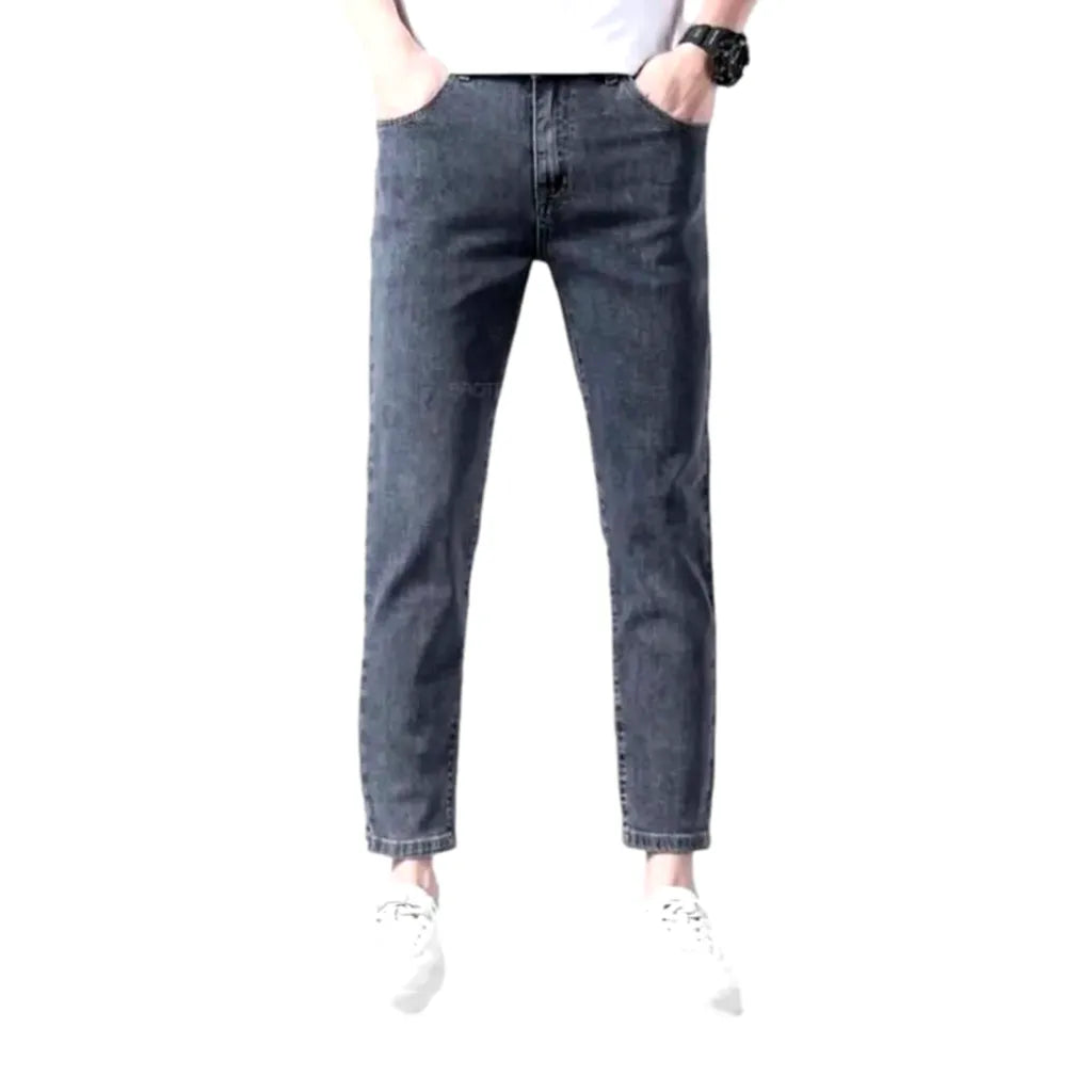 Ankle-length men's thin jeans