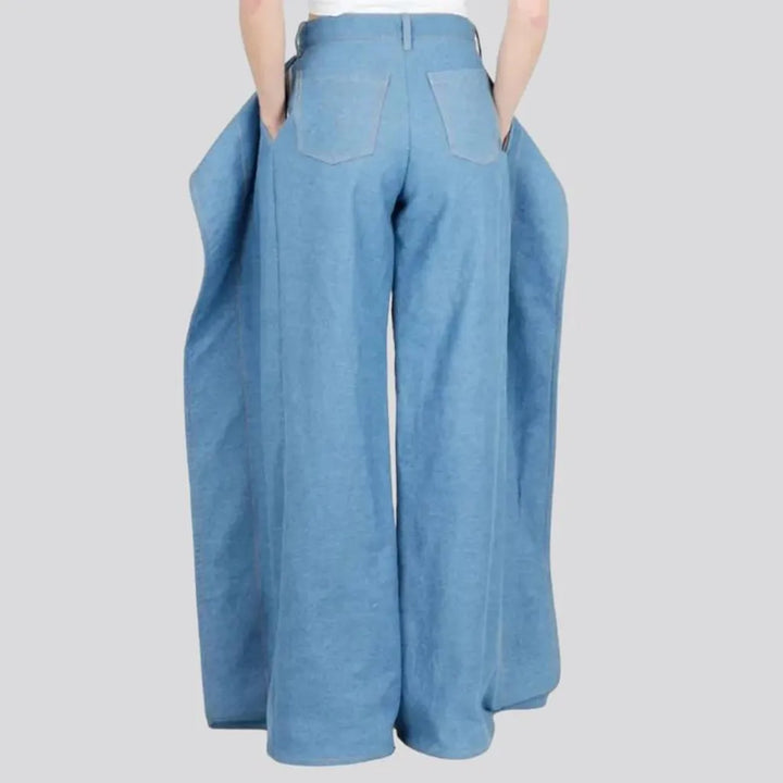 Layered high-waist jeans for women