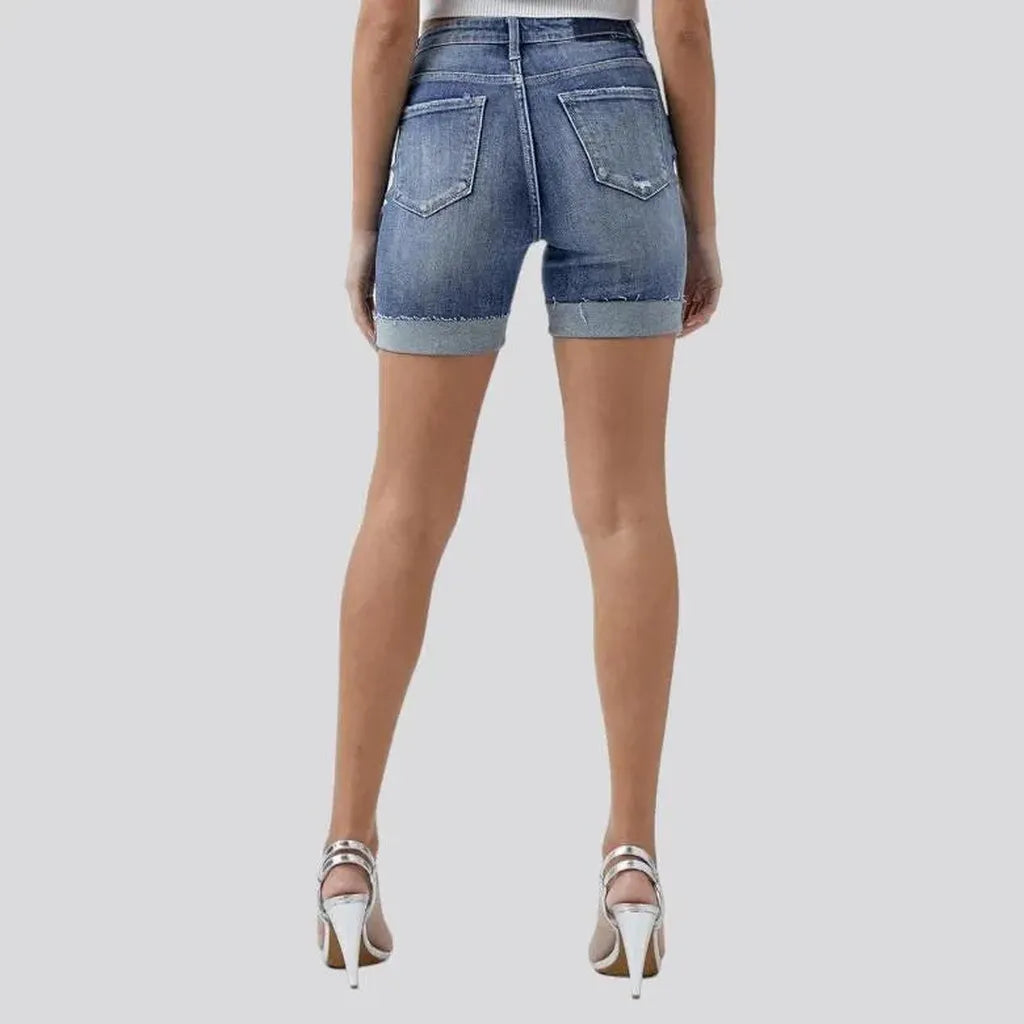 Skinny women's denim shorts