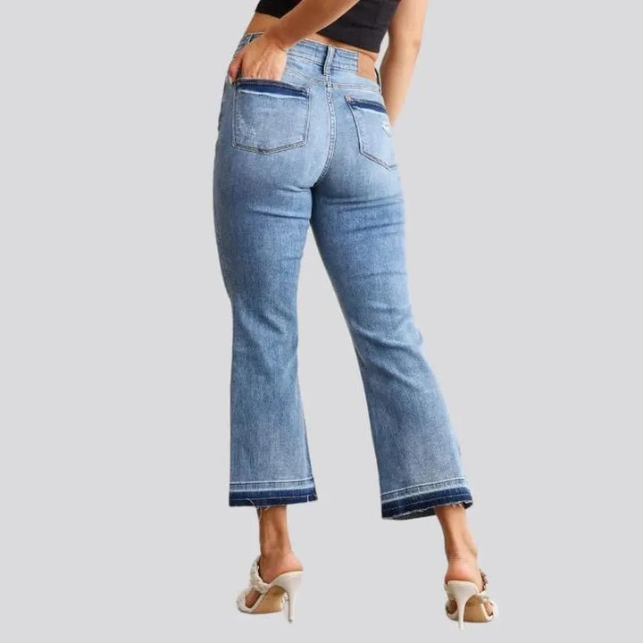 Raw-hem street jeans
 for ladies