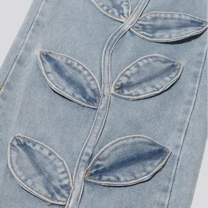 Fashionable floral patches jeans for ladies