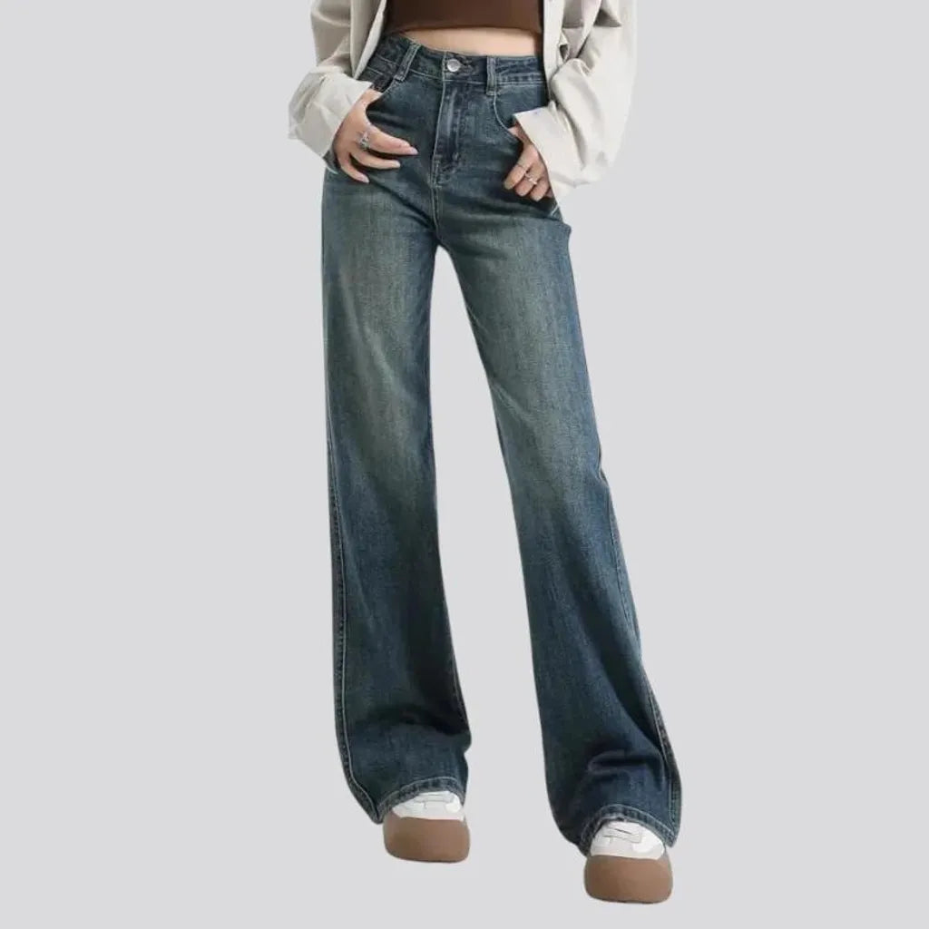 High-rise stylish jeans for women