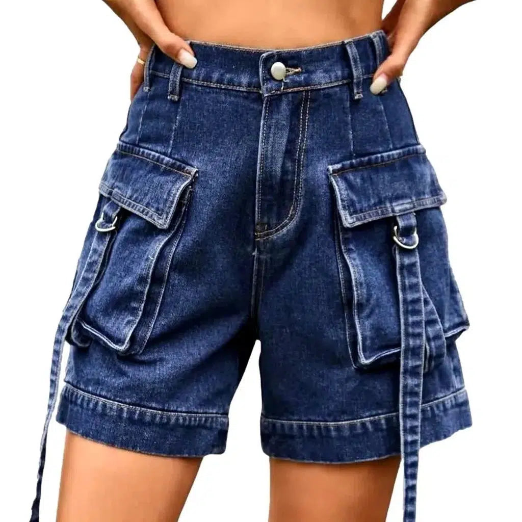 Cargo pocket-straps jeans shorts